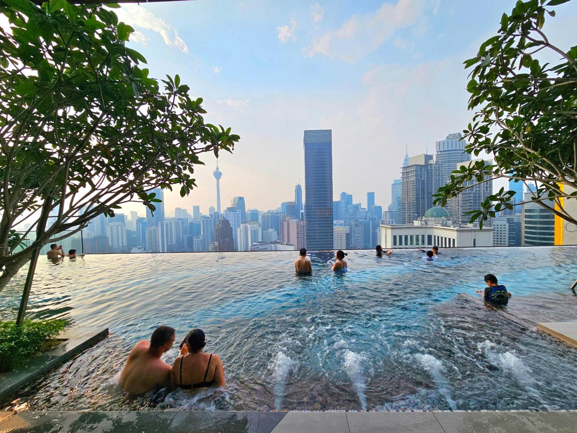 1 Min To Pavilion Bukit Bintang Luna Suites Куала-Лумпур Екстер'єр фото